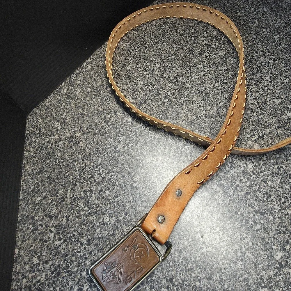 Knights of Columbus 1979 Leather Belt Men's 42 Brown Hand Stitched‎ Vintage